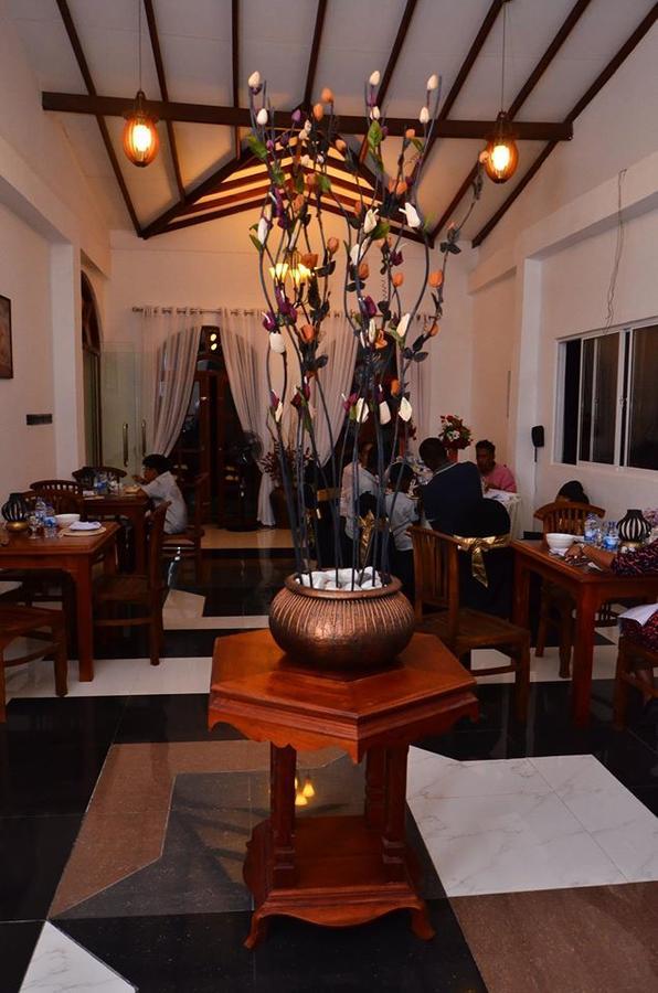 Hotel Richmond House Colombo Nugegoda Exterior foto